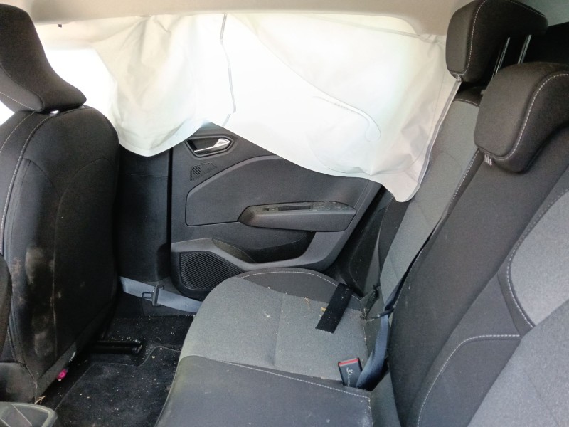 Recambio de guarnecido puerta trasera derecha para renault clio v (b7_) tce 90 (b7mt) referencia OEM IAM   