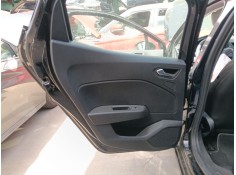 Recambio de guarnecido puerta trasera izquierda para renault clio v (b7_) tce 90 (b7mt) referencia OEM IAM   