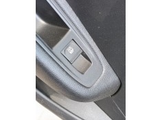Recambio de mando elevalunas trasero izquierdo para renault clio v (b7_) tce 90 (b7mt) referencia OEM IAM   