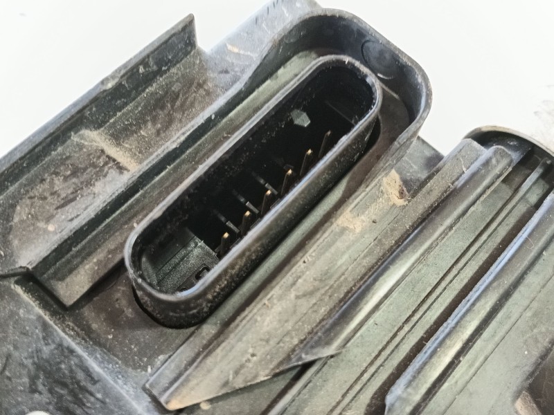 Recambio de cerradura puerta delantera izquierda para land rover discovery sport (l550) 2.0 d referencia OEM IAM LR078732  