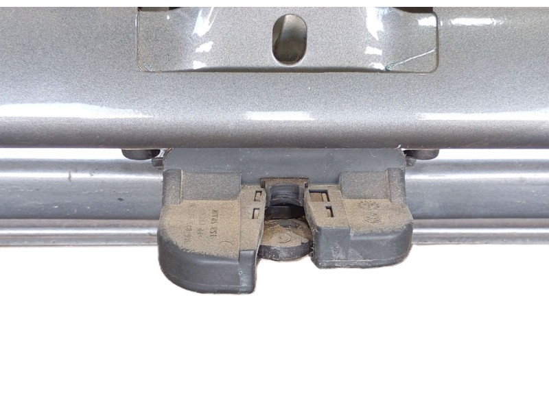 Recambio de porton trasero para volkswagen golf v (1k1) 2.0 gti referencia OEM IAM 1K6827025H  