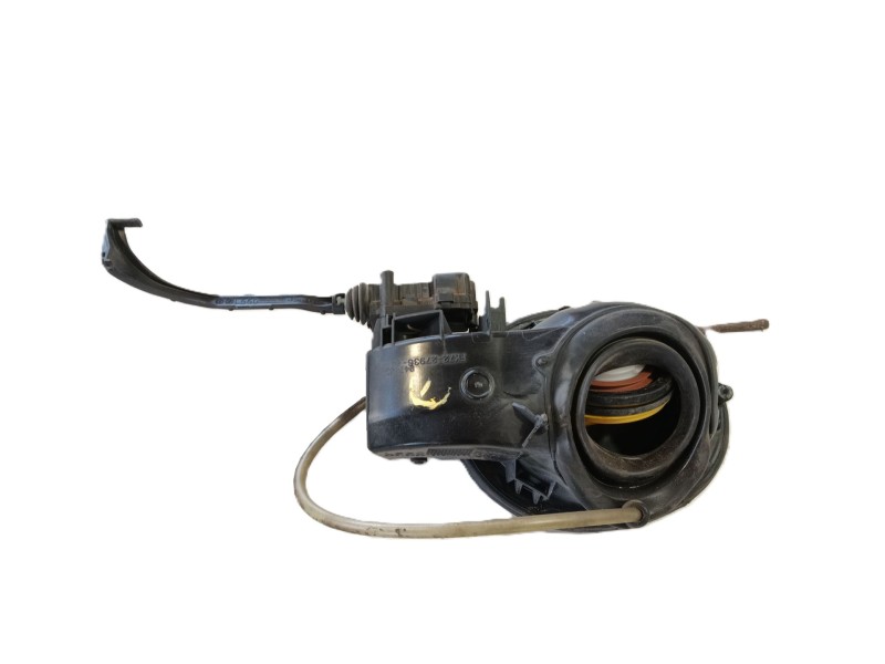 Recambio de tapa exterior combustible para land rover discovery sport (l550) 2.0 d referencia OEM IAM   