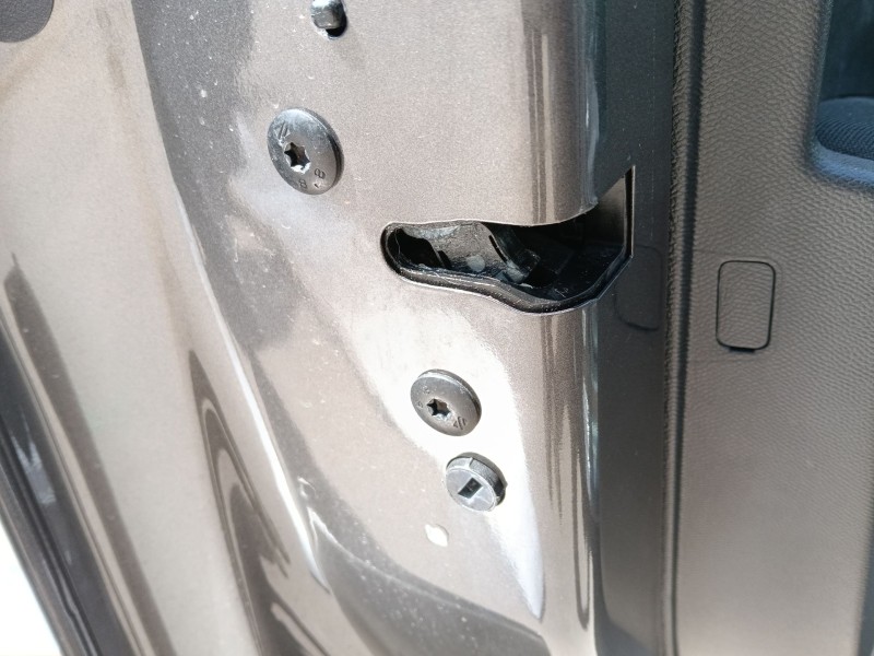 Recambio de cerradura puerta delantera izquierda para peugeot 208 ii (ub_, up_, uw_, uj_) 1.2 puretech 100 referencia OEM IAM   