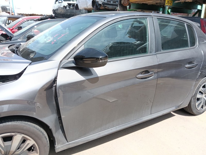 Recambio de puerta delantera izquierda para peugeot 208 ii (ub_, up_, uw_, uj_) 1.2 puretech 100 referencia OEM IAM   
