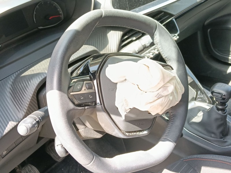 Recambio de volante para peugeot 208 ii (ub_, up_, uw_, uj_) 1.2 puretech 100 referencia OEM IAM   