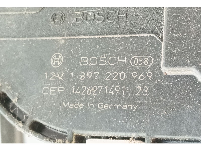 Recambio de motor limpia delantero para mercedes-benz clase c (w205) c 180 bluetec / d (205.036) referencia OEM IAM A2058208102 