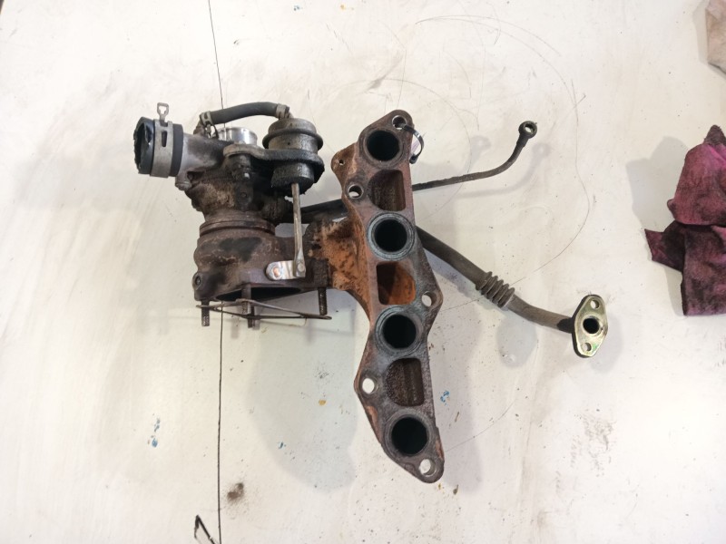 Recambio de turbocompresor para toyota yaris (_p1_) 1.4 d-4d (nlp10_) referencia OEM IAM 1720133010  
