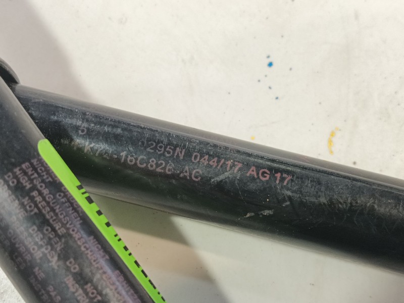 Recambio de amortiguadores capo para land rover discovery sport (l550) 2.0 d referencia OEM IAM   