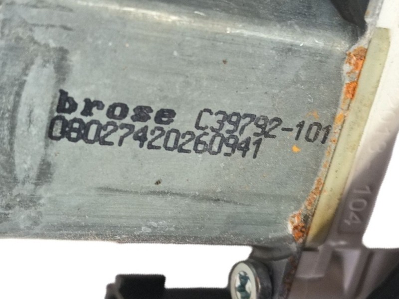 Recambio de elevalunas trasero derecho para land rover discovery sport (l550) 2.0 d referencia OEM IAM LR126074  