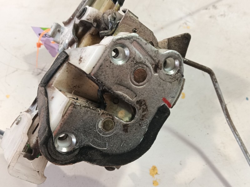 Recambio de cerradura puerta delantera izquierda para toyota yaris (_p1_) 1.4 d-4d (nlp10_) referencia OEM IAM 6932052280  