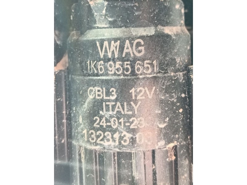 Recambio de deposito limpia para volkswagen id.4 (e21) pro eléctrico referencia OEM IAM 1EA955453H  