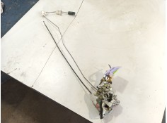 Recambio de cerradura puerta trasera izquierda para toyota yaris (_p1_) 1.4 d-4d (nlp10_) referencia OEM IAM 6934052160  