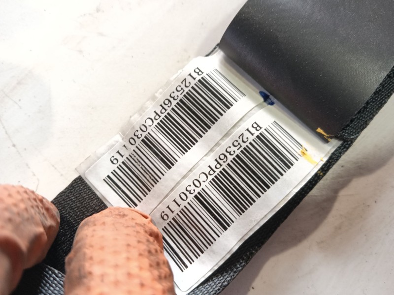 Recambio de cinturon seguridad trasero derecho para mg zs suv (azs1) 1.0 t-gdi referencia OEM IAM 10242536  