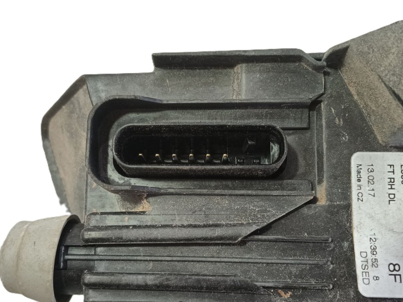 Recambio de cerradura puerta delantera derecha para land rover discovery sport (l550) 2.0 d referencia OEM IAM LR078709  