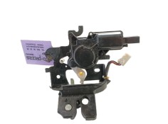 Recambio de cerradura maletero / porton para mazda 3 sedán (bk) 1.6 di turbo (bk12y) referencia OEM IAM BAH256820  