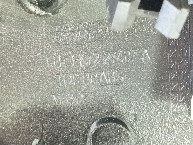 Recambio de guarnecido puerta trasera izquierda para land rover discovery sport (l550) 2.0 d referencia OEM IAM   