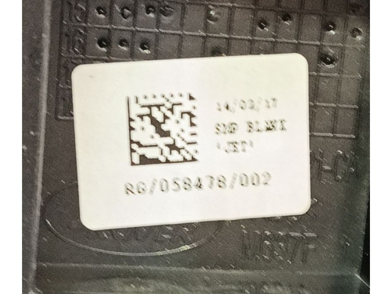 Recambio de guarnecido puerta delantera izquierda para land rover discovery sport (l550) 2.0 d referencia OEM IAM   