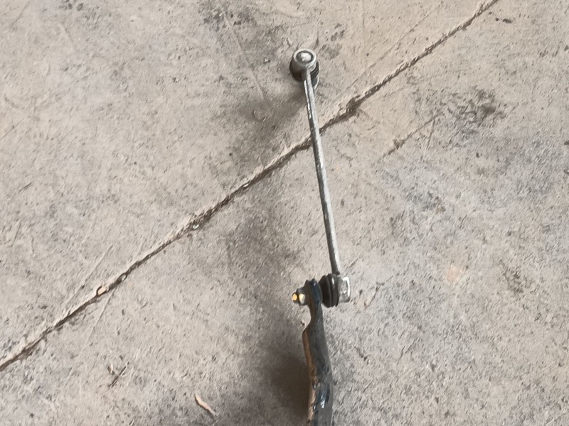 Recambio de barra estabilizadora delantera para volkswagen tiguan (ad1, ax1) 1.4 tsi referencia OEM IAM   