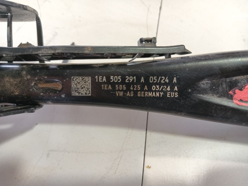 Recambio de brazo suspension inferior trasero izquierdo para volkswagen id.4 (e21) pro eléctrico referencia OEM IAM   