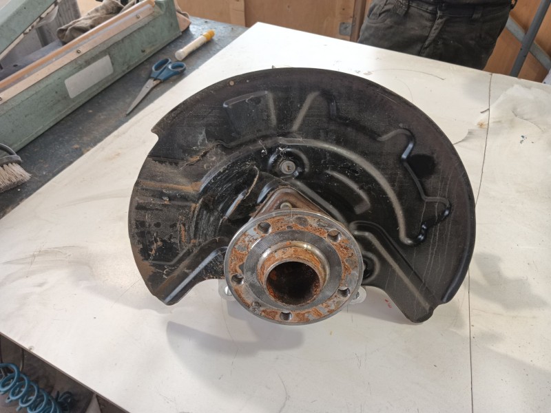 Recambio de mangueta delantera izquierda para volkswagen id.4 (e21) pro eléctrico referencia OEM IAM 1EA407253H  