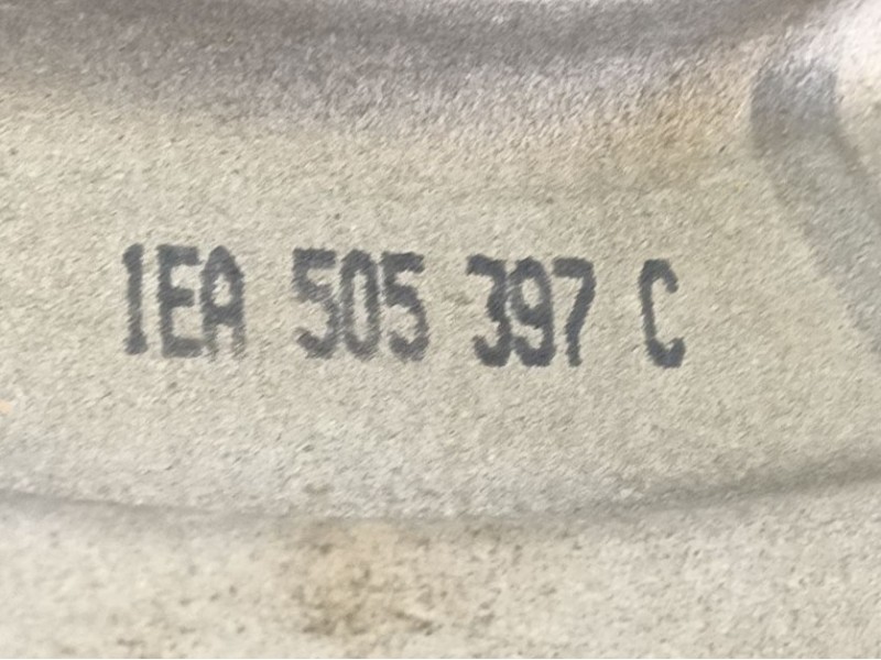Recambio de brazo suspension superior trasero izquierdo para volkswagen id.4 (e21) pro eléctrico referencia OEM IAM   