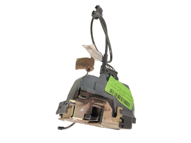 Recambio de cerradura puerta trasera derecha para renault megane ii sedán (lm0/1_) 1.6 referencia OEM IAM 8200212467  