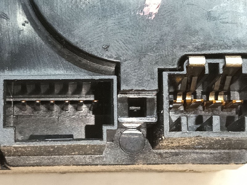 Recambio de mando multifuncion para dodge caliber 2.0 crd referencia OEM IAM   