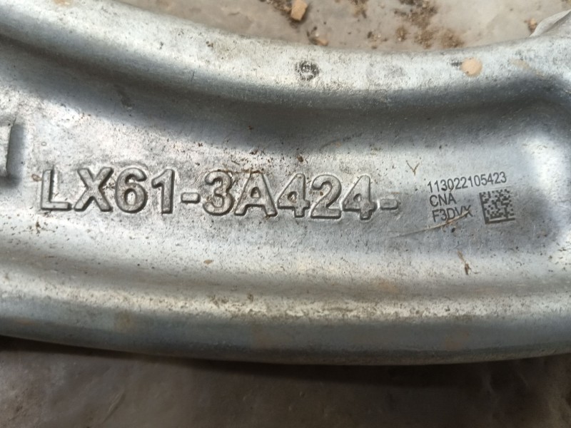 Recambio de brazo suspension inferior delantero izquierdo para ford kuga iii (dfk) 2.5 duratec plug-in-hybrid referencia OEM IAM