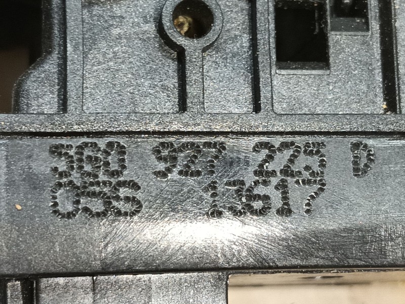 Recambio de boton freno mano para volkswagen golf vii (5g1, bq1, be1, be2) 1.6 tdi referencia OEM IAM 5G0927225DWZU 5G0927225D 