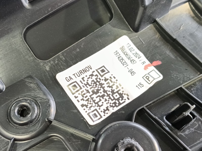 Recambio de guarnecido puerta trasera derecha para volkswagen id.4 (e21) pro eléctrico referencia OEM IAM   