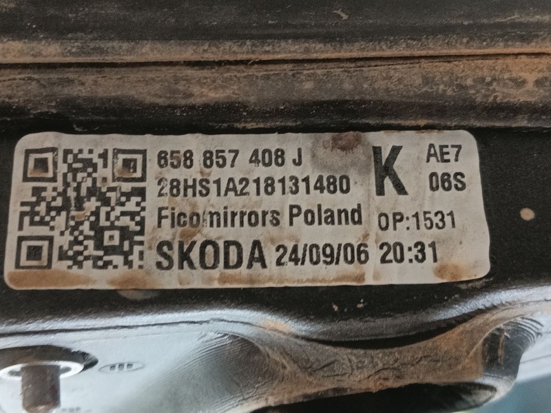 Recambio de retrovisor derecho para skoda kamiq (nw4) 1.5 tsi referencia OEM IAM   