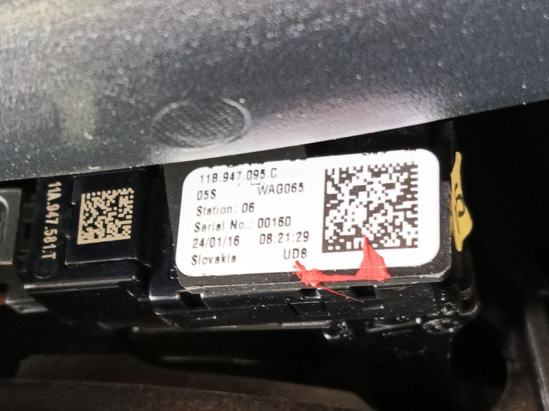 Recambio de salpicadero para volkswagen id.4 (e21) pro eléctrico referencia OEM IAM 11B857003EHOB  