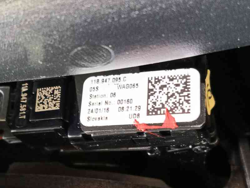 Recambio de salpicadero para volkswagen id.4 (e21) pro eléctrico referencia OEM IAM 11B857003EHOB  