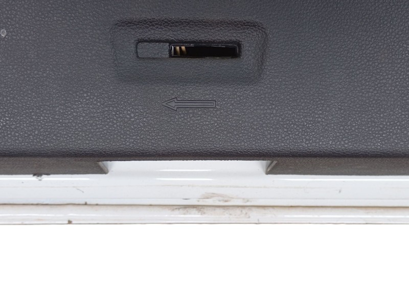 Recambio de porton trasero para volkswagen t-cross (c11, d31) 1.0 tsi referencia OEM IAM 2GM827025D  