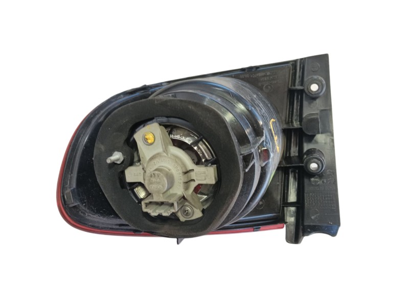 Recambio de piloto trasero izquierdo para seat altea (5p1) 1.9 tdi referencia OEM IAM 5P0945111B9B9 5P0945251 