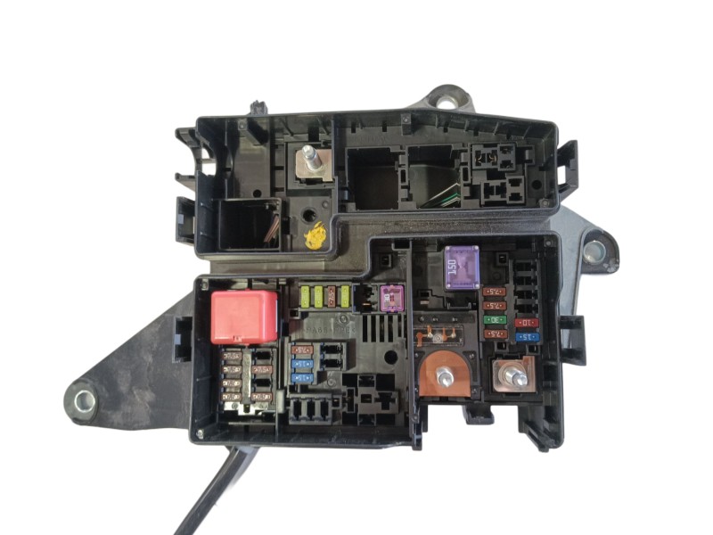 Recambio de caja reles / fusibles para lexus nx ii (_a2_, _h2_) 450h+ e-four (aazh26) referencia OEM IAM  8266278310 