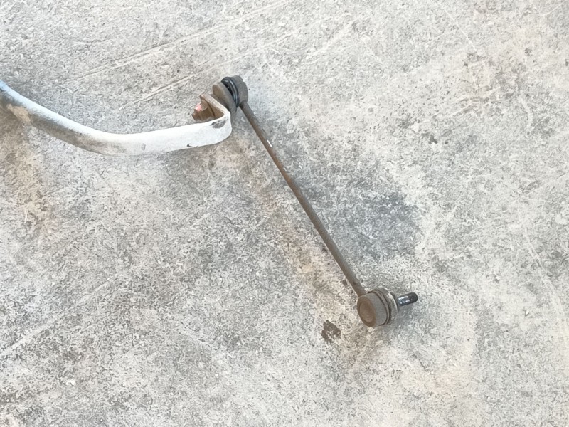 Recambio de barra estabilizadora delantera para opel vivaro b furgoneta (x82) 1.6 cdti (05) referencia OEM IAM   