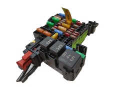 Recambio de caja reles / fusibles para volkswagen id.4 (e21) pro eléctrico referencia OEM IAM   