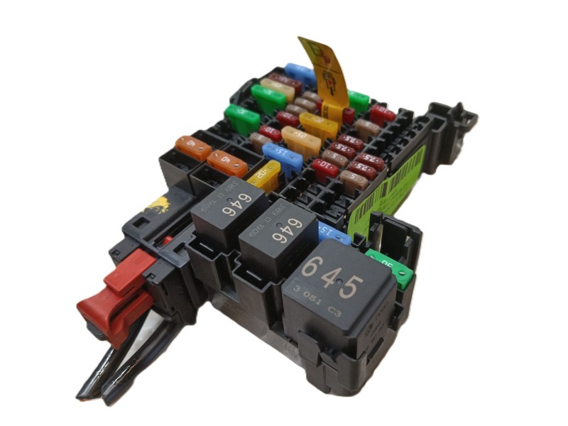 Recambio de caja reles / fusibles para volkswagen id.4 (e21) pro eléctrico referencia OEM IAM   