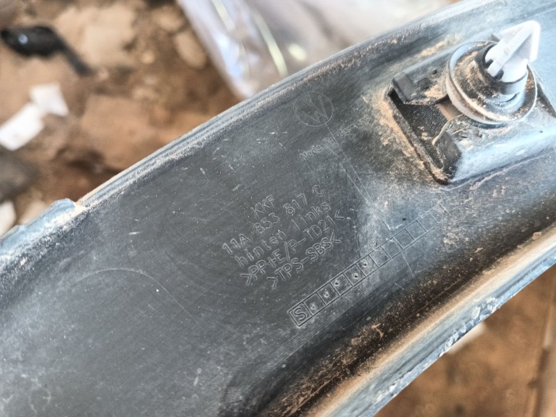 Recambio de aletin trasero izquierdo para volkswagen id.4 (e21) pro eléctrico referencia OEM IAM   