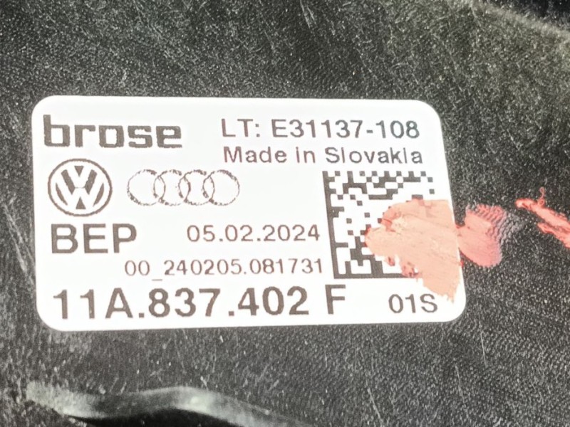 Recambio de elevalunas delantero derecho para volkswagen id.4 (e21) pro eléctrico referencia OEM IAM 11A837462F  