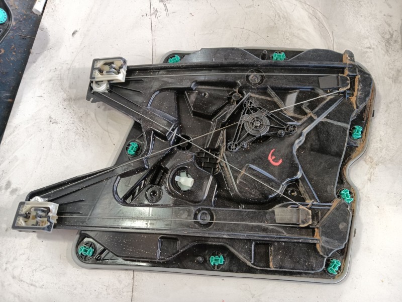 Recambio de elevalunas delantero derecho para volkswagen id.4 (e21) pro eléctrico referencia OEM IAM 11A837462F  