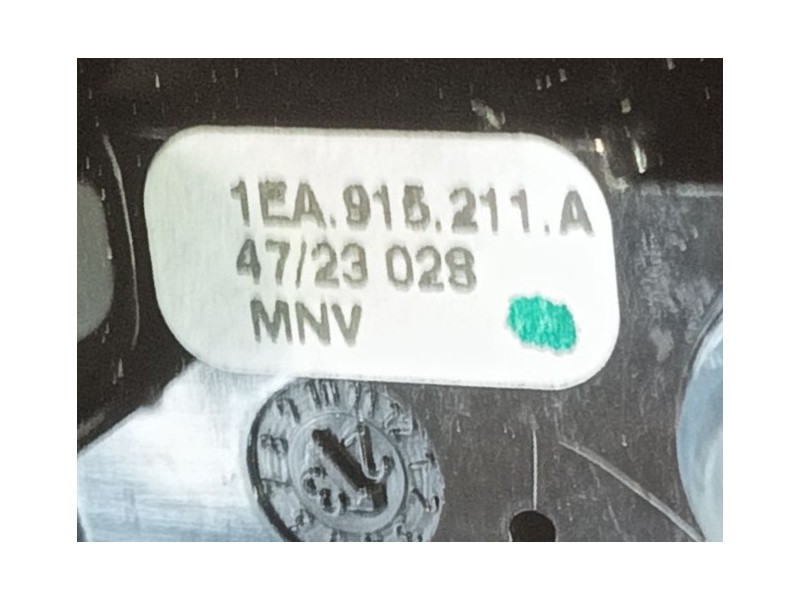 Recambio de tapa exterior combustible para volkswagen id.4 (e21) pro eléctrico referencia OEM IAM   