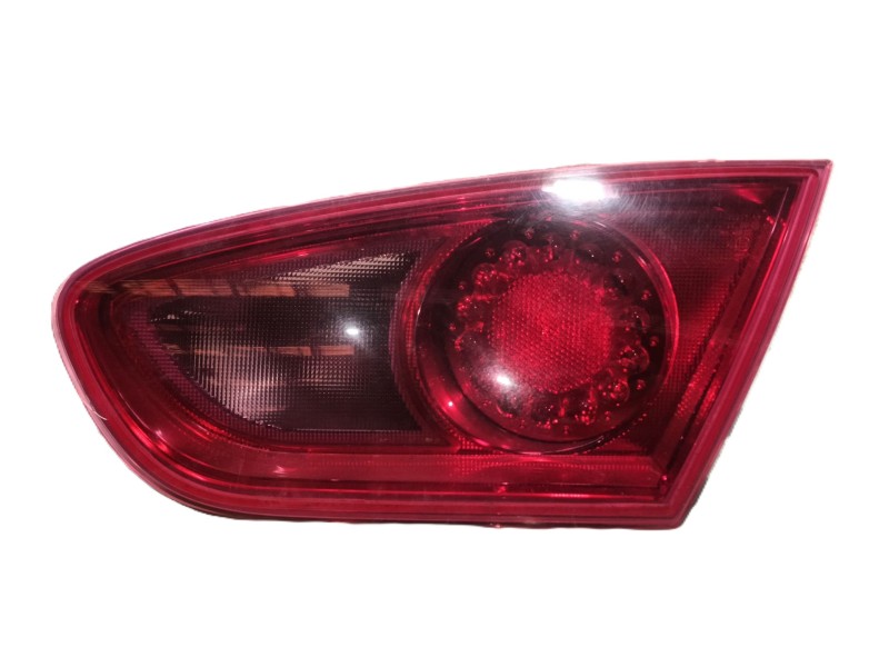 Recambio de piloto trasero derecho interior para seat leon (1p1) 1.6 tdi referencia OEM IAM 1P0945108F  