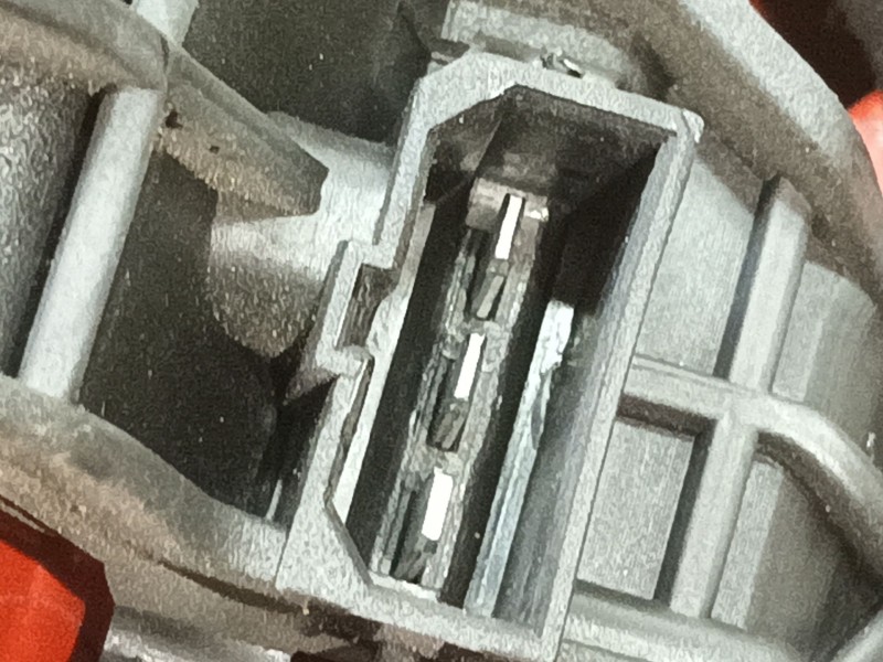 Recambio de piloto trasero derecho interior para seat leon (1p1) 1.6 tdi referencia OEM IAM 1P0945108F  