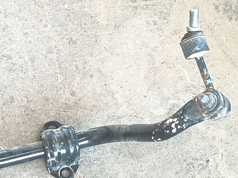 Recambio de barra estabilizadora trasera para kia sportage iv (ql, qle) 1.7 crdi referencia OEM IAM   