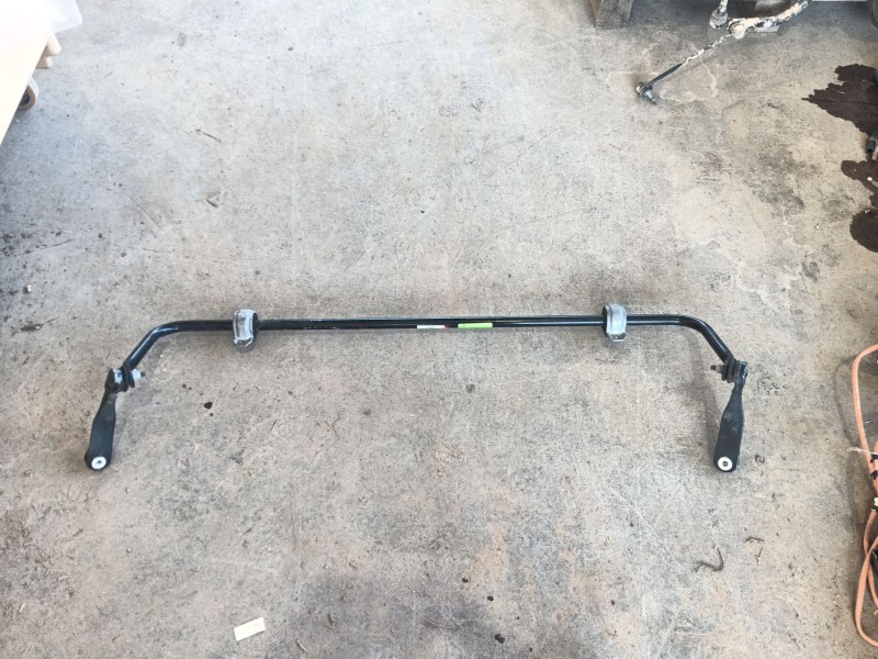 Recambio de barra estabilizadora trasera para volkswagen id.4 (e21) pro eléctrico referencia OEM IAM   