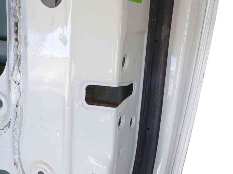 Recambio de puerta delantera derecha para toyota yaris (_p1_) 1.0 (scp10_) referencia OEM IAM 6700152021  