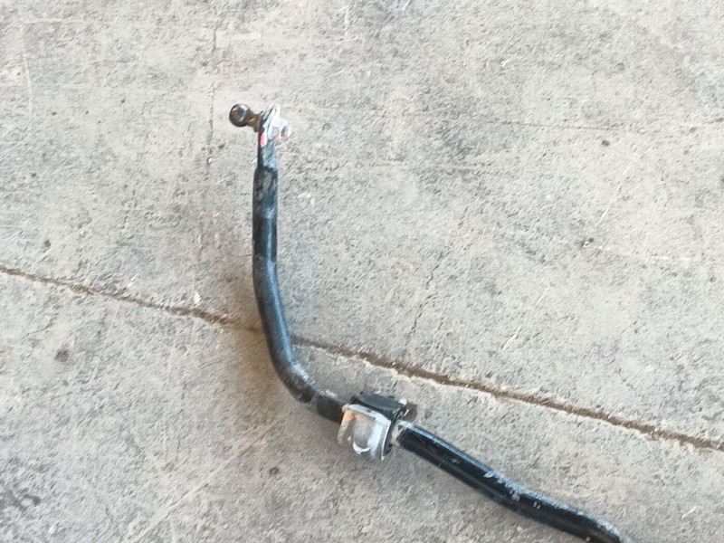 Recambio de barra estabilizadora delantera para volkswagen t-cross (c11, d31) 1.0 tsi referencia OEM IAM   