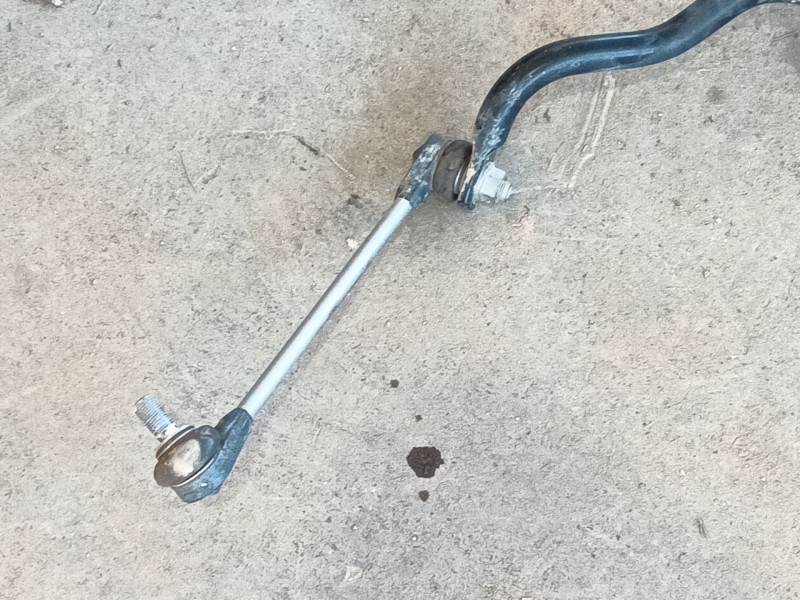 Recambio de barra estabilizadora delantera para volkswagen id.4 (e21) pro eléctrico referencia OEM IAM   